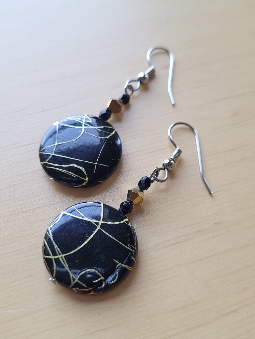 Shell Disk + Beads Dangle Earrings, Black  & Gold